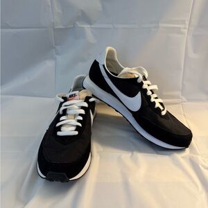 Nike Black and White Sneakers